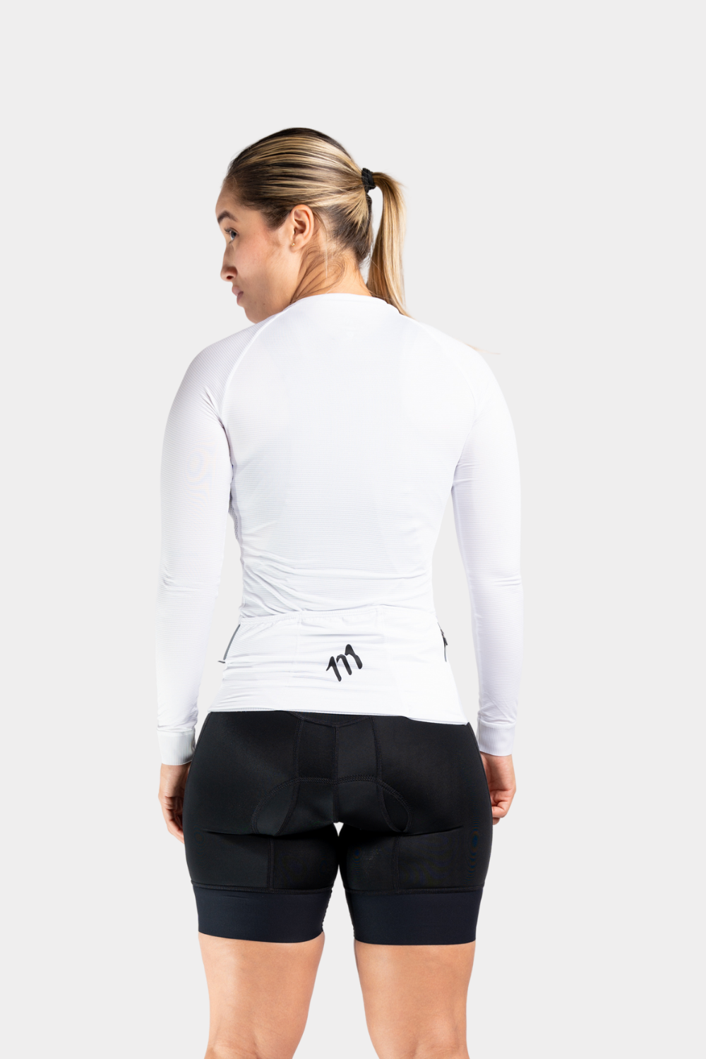 Jersey ciclismo mujer Jersey Manga Larga Ciclismo Mujer 111Ciento Once Essentials Blanco 111Ciento Once — ropa ciclismo colombiana