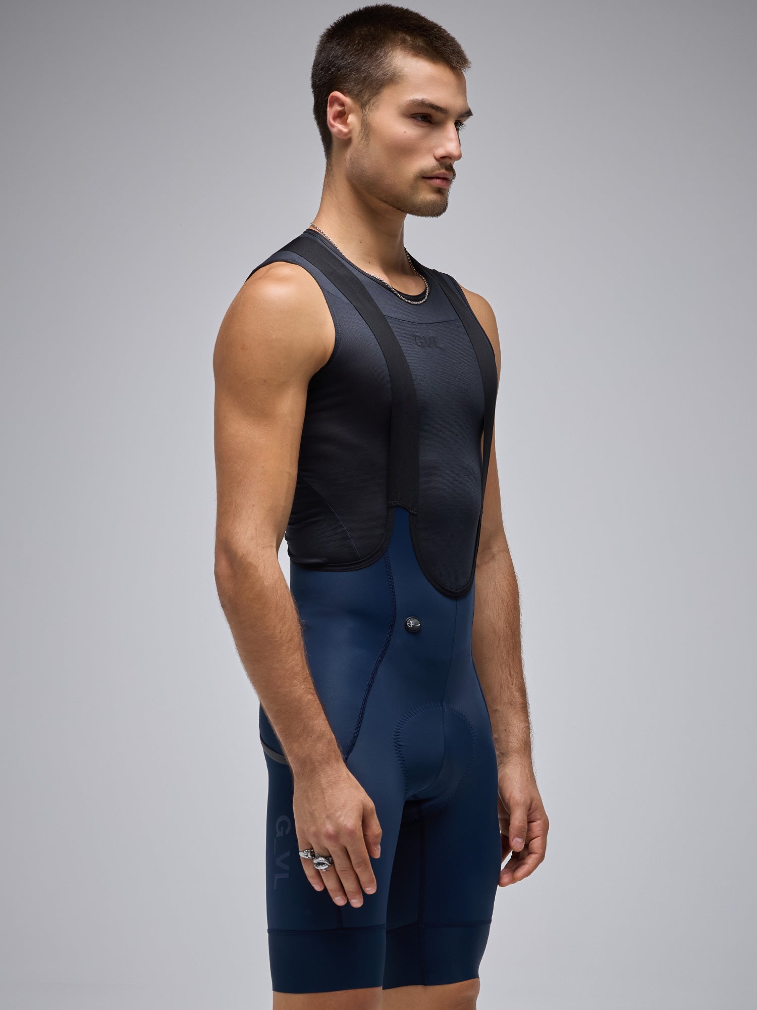 Pantaloneta ciclismo hombre Pantaloneta Ciclismo Givelo ESSNTL Cargo Navy Hombre Givelo — ropa ciclismo colombiana