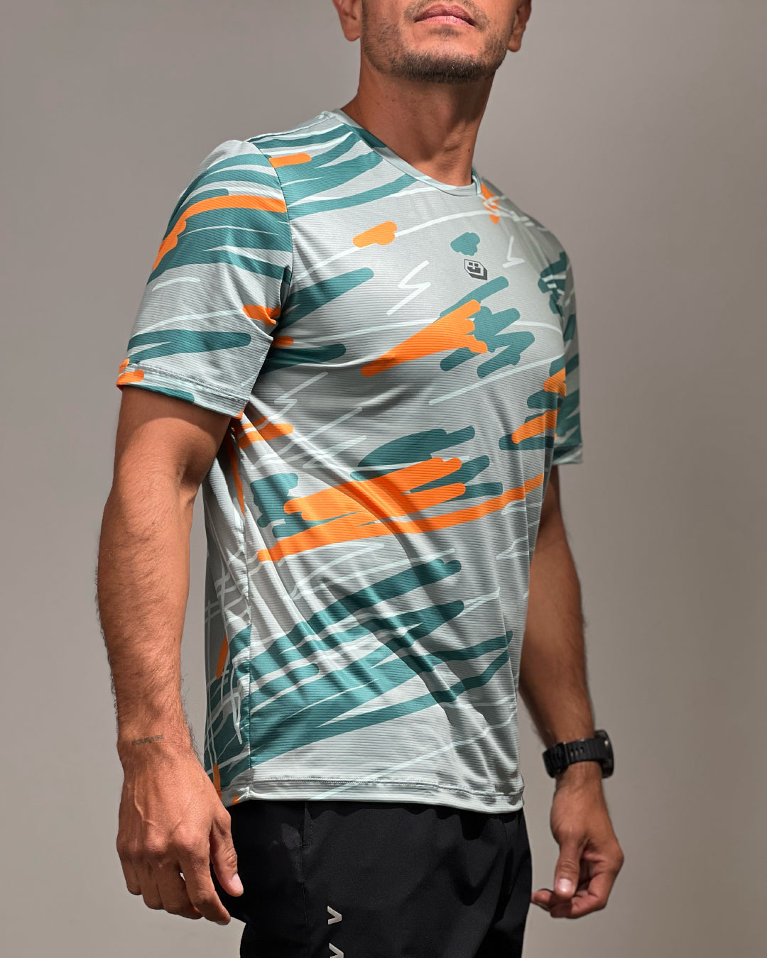 corredorr con Jersey Running graffiti blue para hombre, vista lateral completa
