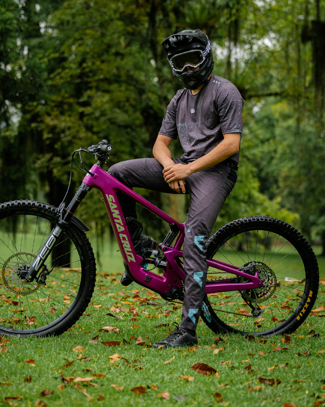 Pantalón MTB Jappy Space Uva Hombre - vista 5
