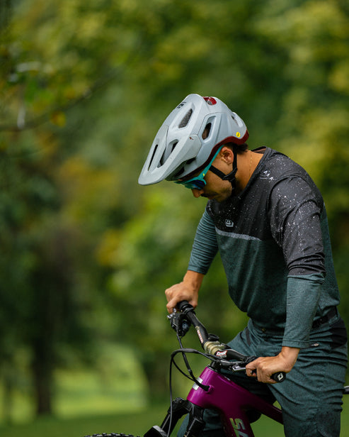 Pantalón Space Petróleo Hombre