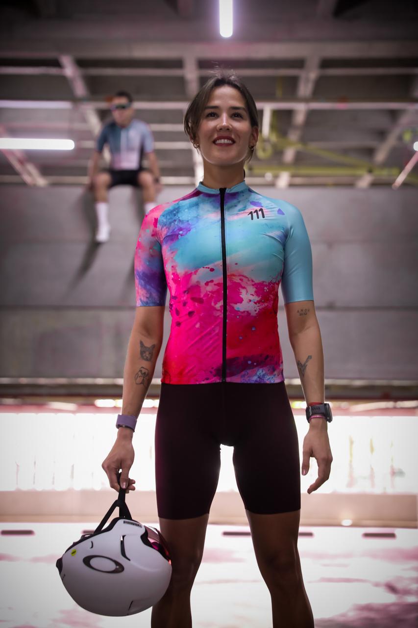 Jersey ciclismo mujer Jersey Ciclismo Mujer 111Ciento Once Coral 111Ciento Once — ropa ciclismo colombiana