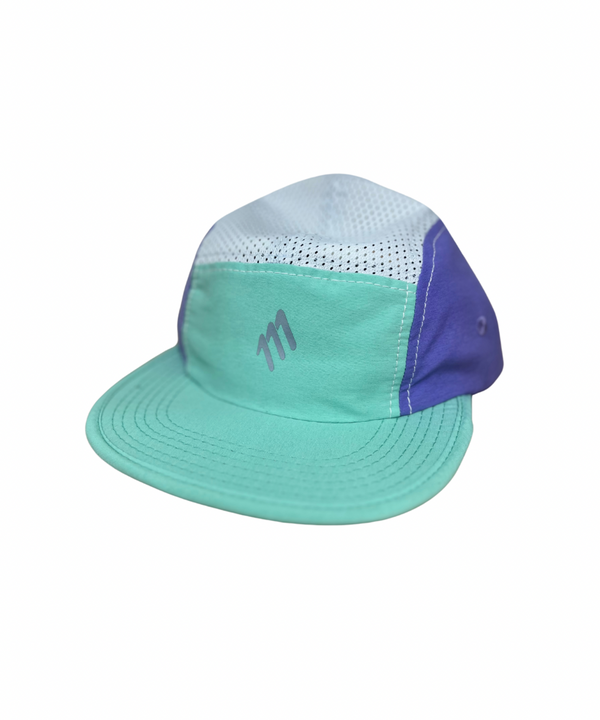Imagen de Gorra de running mint color mint con malla transpirable, cinta ajustable, visera curva.