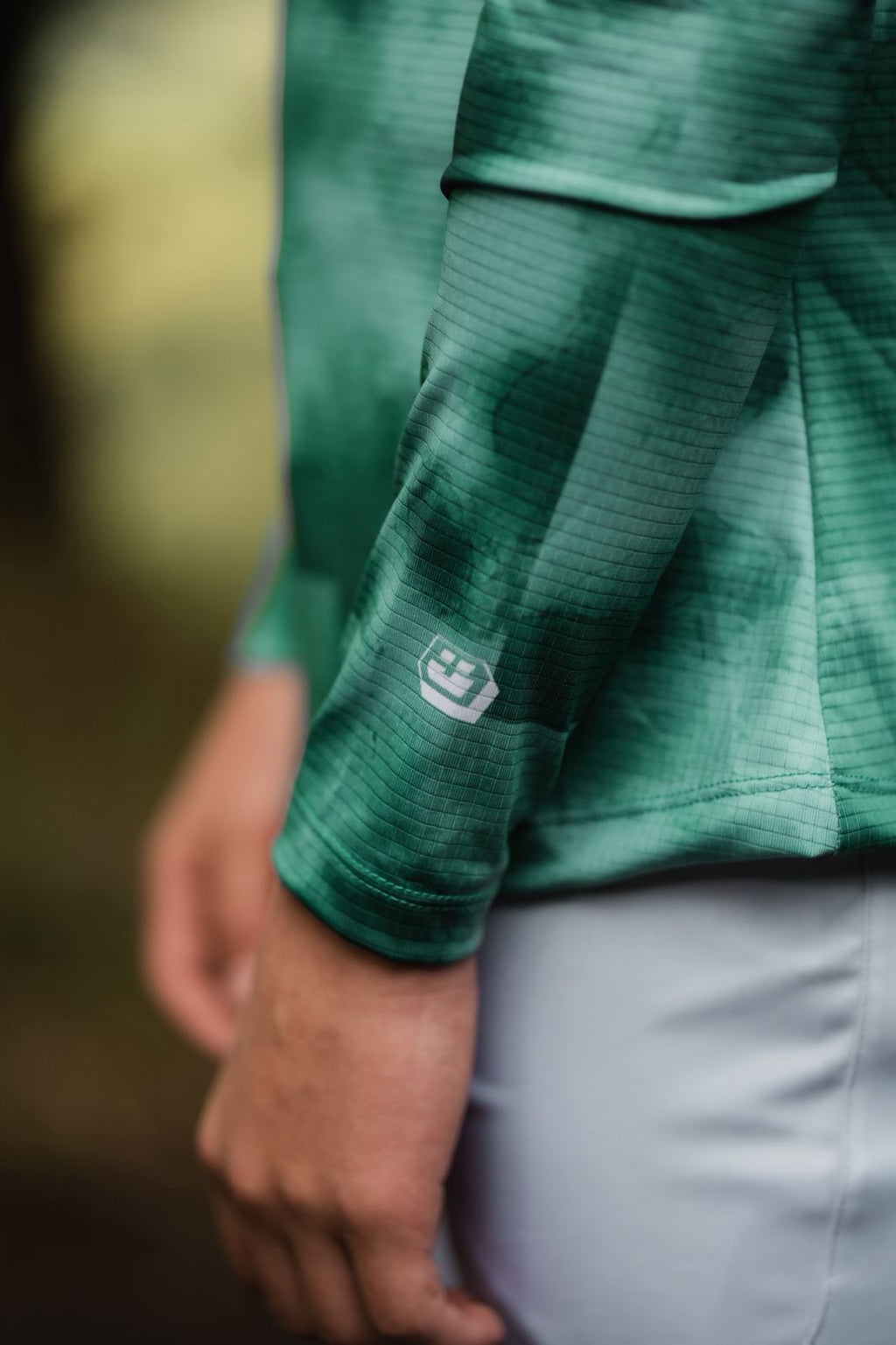 Ropa Ciclismo, Jersey MTB con secado rápido, transporte de humedad y protección UV. Ligero, resistente y diseñado en Colombia para senderos y rutas exigentes.