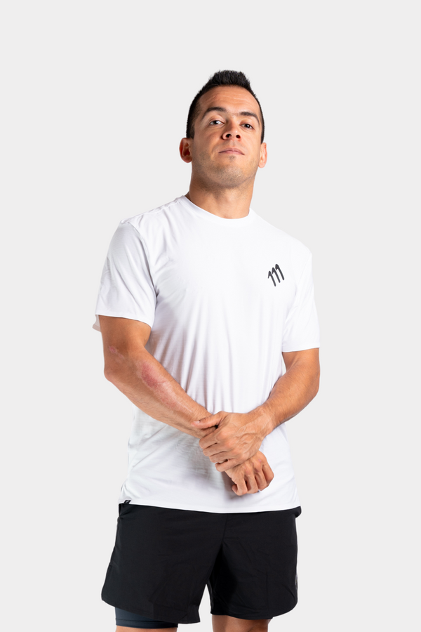 Imagen de Running tee élite blanca hombre color blanco. corredor frontal