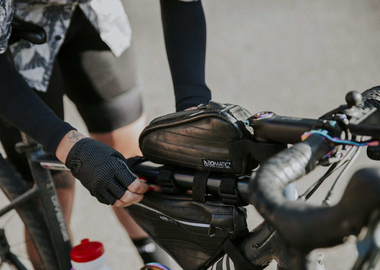 Modo de Uso  - Bolsa de herramientas para bicicleta de neumáticos reciclados